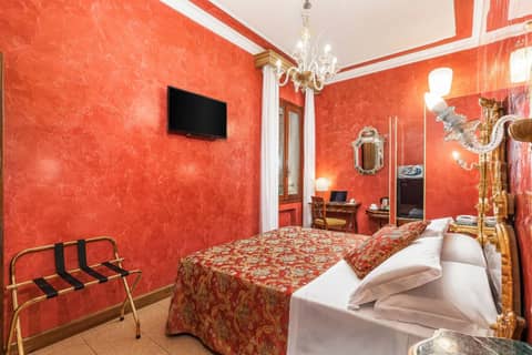 Classic Double or Twin Room — the supplier's photographs — photo 1