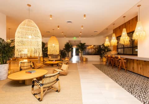 Flow Hotel Fort Lauderdale — lounge