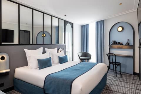 Hôtel de France Gare de Lyon Bastille — hotel room