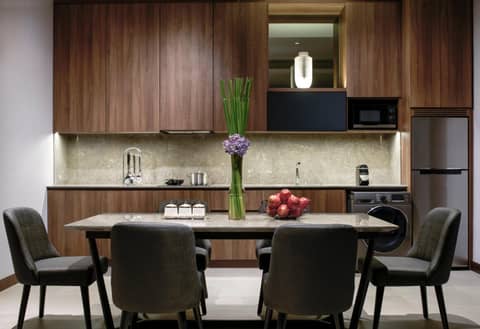 Oakwood Premier Cozmo Jakarta — photo 3