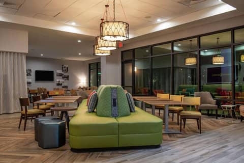 Home2 Suites By Hilton Tampa Downtown Channel District — photo 9
