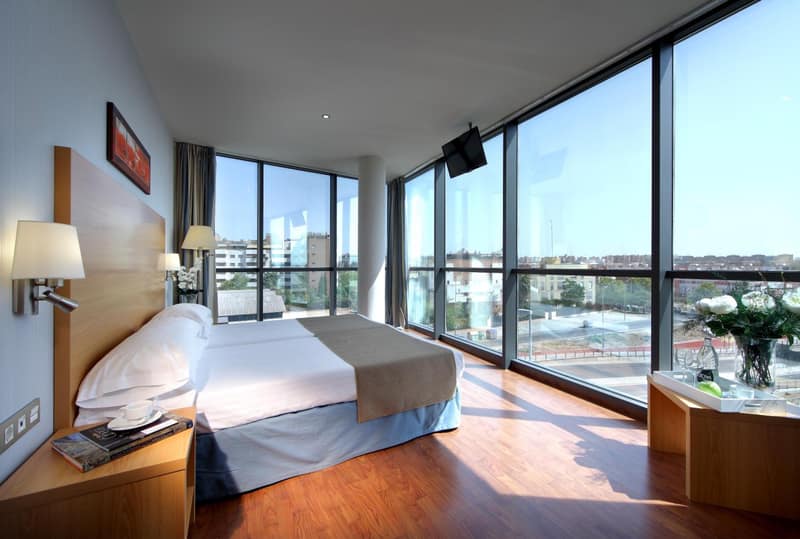 Exe Sevilla Palmera — hotel room