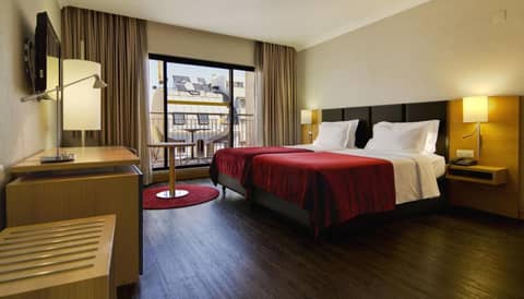 SANA Reno Hotel — hotel room