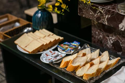 Lavender Central Hotel & Spa Hanoi — dining