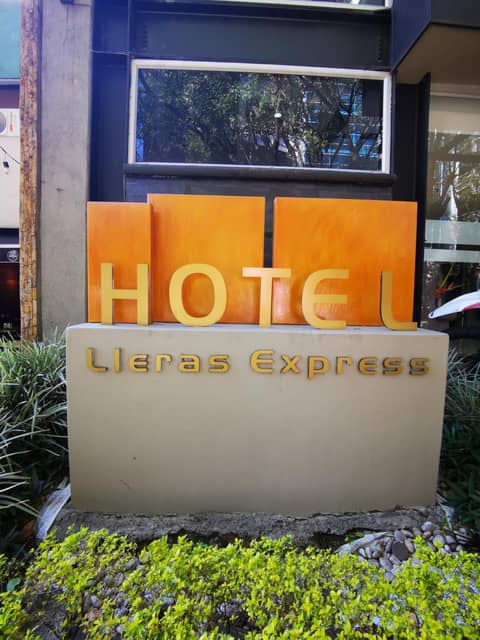Hotel Lleras Express — photo 6