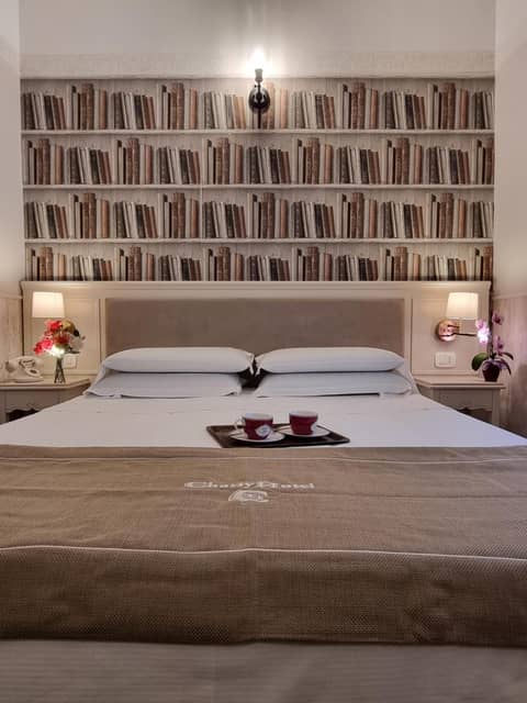 Hotel Charly — hotel room