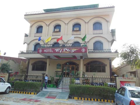 Hotel Taj Plaza, Just a 5-minute walk from the Taj Mahal 600 meters — photo 4