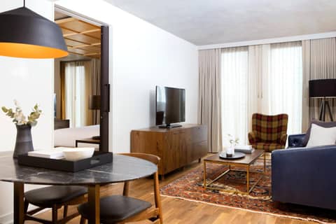 Limelight Hotel Denver — hotel room