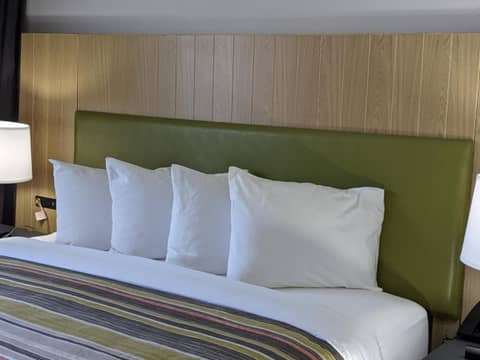 Country Inn & Suites by Radisson, Nashville, TN — photo 4