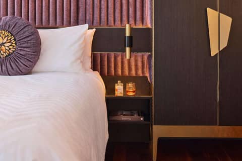 QT Perth — bedroom
