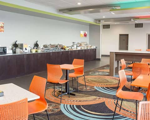 Spark by Hilton Virginia Beach Oceanfront — photo 6