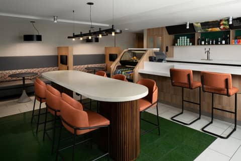 Courtyard by Marriott San Diego Gaslamp/Convention Center — photo 9