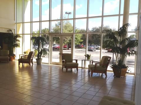 Allure Suites of Fort Myers — photo 5