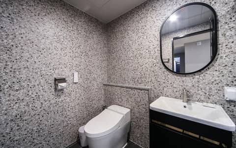 Maron Hotel Nampo — bathroom