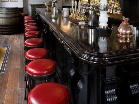 Montcalm Brewery Townhouse — bar