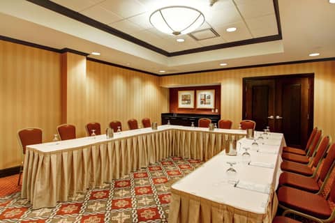 Homewood Suites by Hilton Toronto Airport Corporate Centre — photo 4