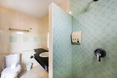 My Hotel — bathroom