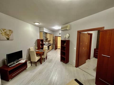 Leda Apartments — photo 8