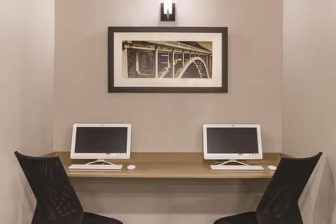 Country Inn & Suites by Radisson, RJ Stadium - Tampa Airport East — photo 7