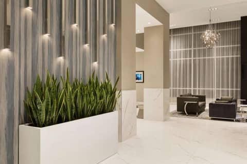 Embassy Suites By Hilton Toronto Airport — photo 6