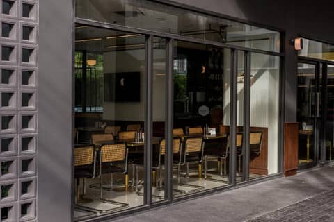 Hotel Amber Sukhumvit 85 — photo 9