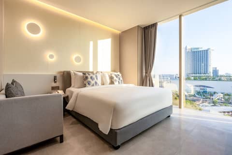 Akara Hotel Pattaya — hotel room