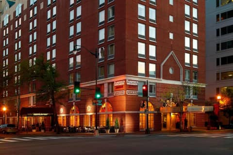 Fairfield Inn & Suites by Marriott Washington Downtown — photo 5