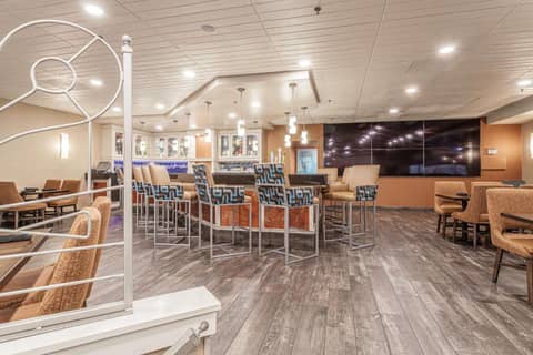 DoubleTree by Hilton Memphis — photo 2