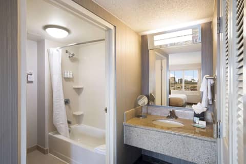 Sonesta Select Atlanta Midtown Georgia Tech — photo 3
