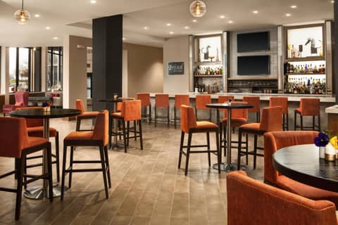 Crowne Plaza Dallas Market Ctr - Love Field, an IHG Hotel — photo 4