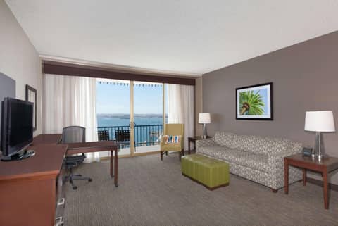 Wyndham San Diego Bayside — photo 7