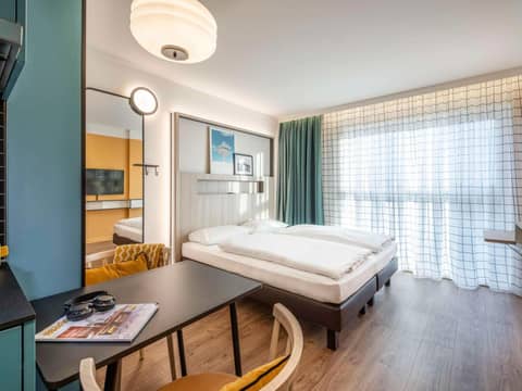 Aparthotel Adagio access Hamburg — hotel room
