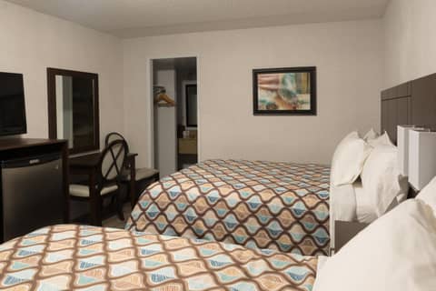 Deluxe Inn — photo 5