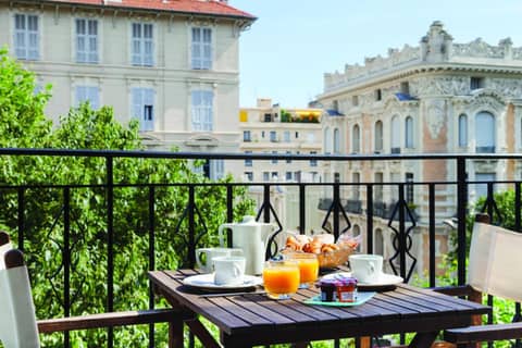 Hôtel Le Soleia by Inwood Hotels — balance & terrace