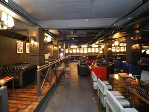 Dazzling A Boutique Hotel — lounge