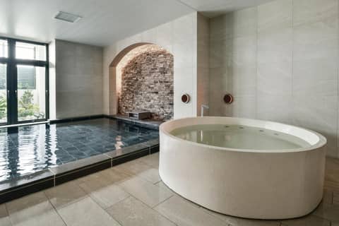 Lequ Okinawa Chatan Spa ＆ Resort — photo 5