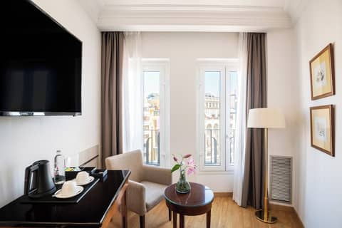 Meliá Plaza Valencia — photo 4