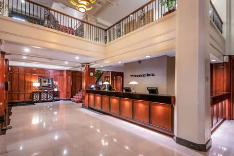 The Pickwick Hotel — photo 6