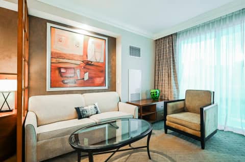Signature Rental by Owner Direct — hotel room