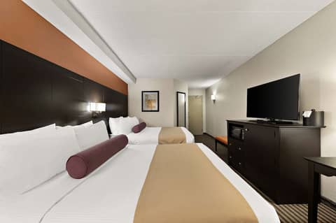 Best Western Plus Toronto North York Hotel & Suites — photo 4
