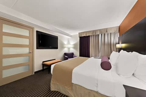 Best Western Plus Toronto North York Hotel & Suites — photo 5