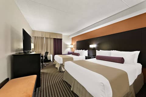Best Western Plus Toronto North York Hotel & Suites — photo 9