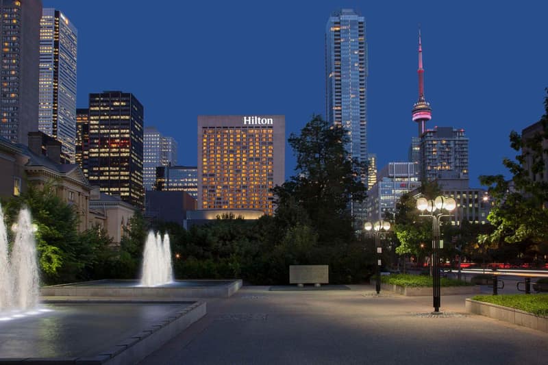 Hilton Toronto, Toronto