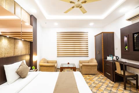 Hotel Panickers Residency - Near Ganga Ram & BLK Hospital - Karol Bagh — photo 2