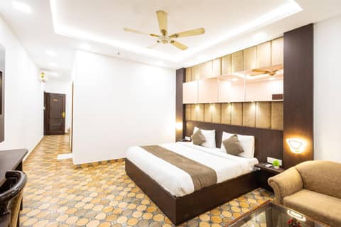 Hotel Panickers Residency - Near Ganga Ram & BLK Hospital - Karol Bagh — photo 7