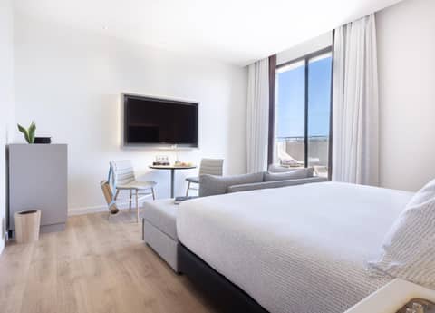 INNSiDE by Meliá Valencia Oceanic — hotel room