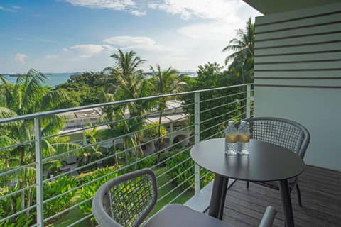 Amara Sanctuary Sentosa — balance & terrace