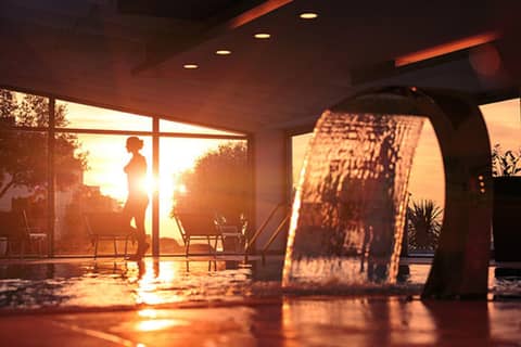 Valamar Argosy Hotel — human