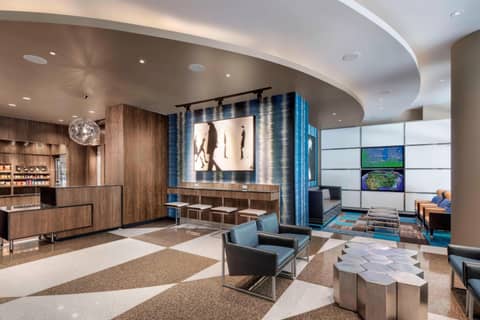 Fairfield Inn and Suites Chicago Downtown/ Magnificent Mile — recepcion & lobby