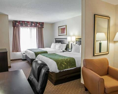 Comfort Suites Southport — photo 2